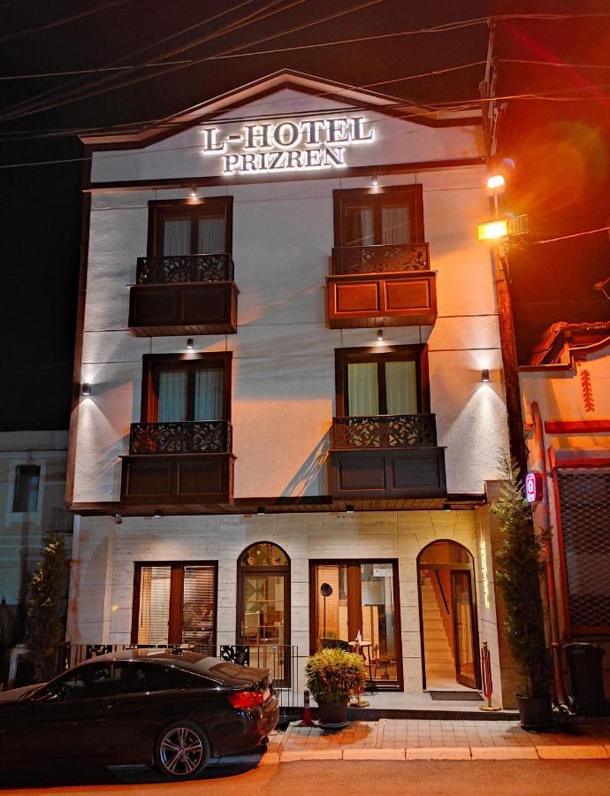 L'Hotelpz Призрен Екстериор снимка