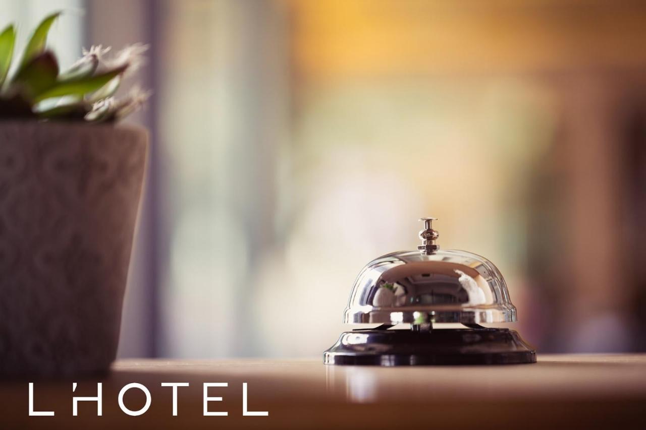 L'Hotelpz Призрен Екстериор снимка